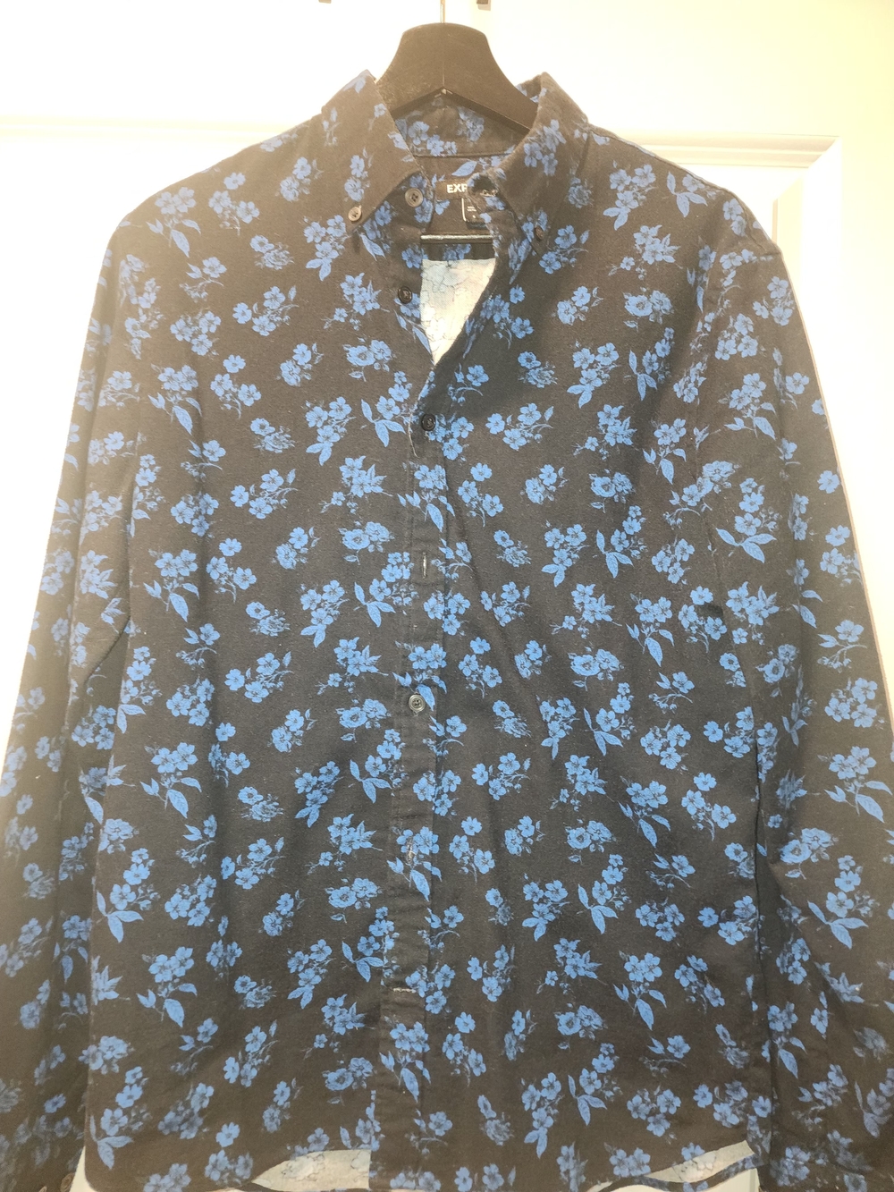 Express Men Shirt - Picture 2 of 4